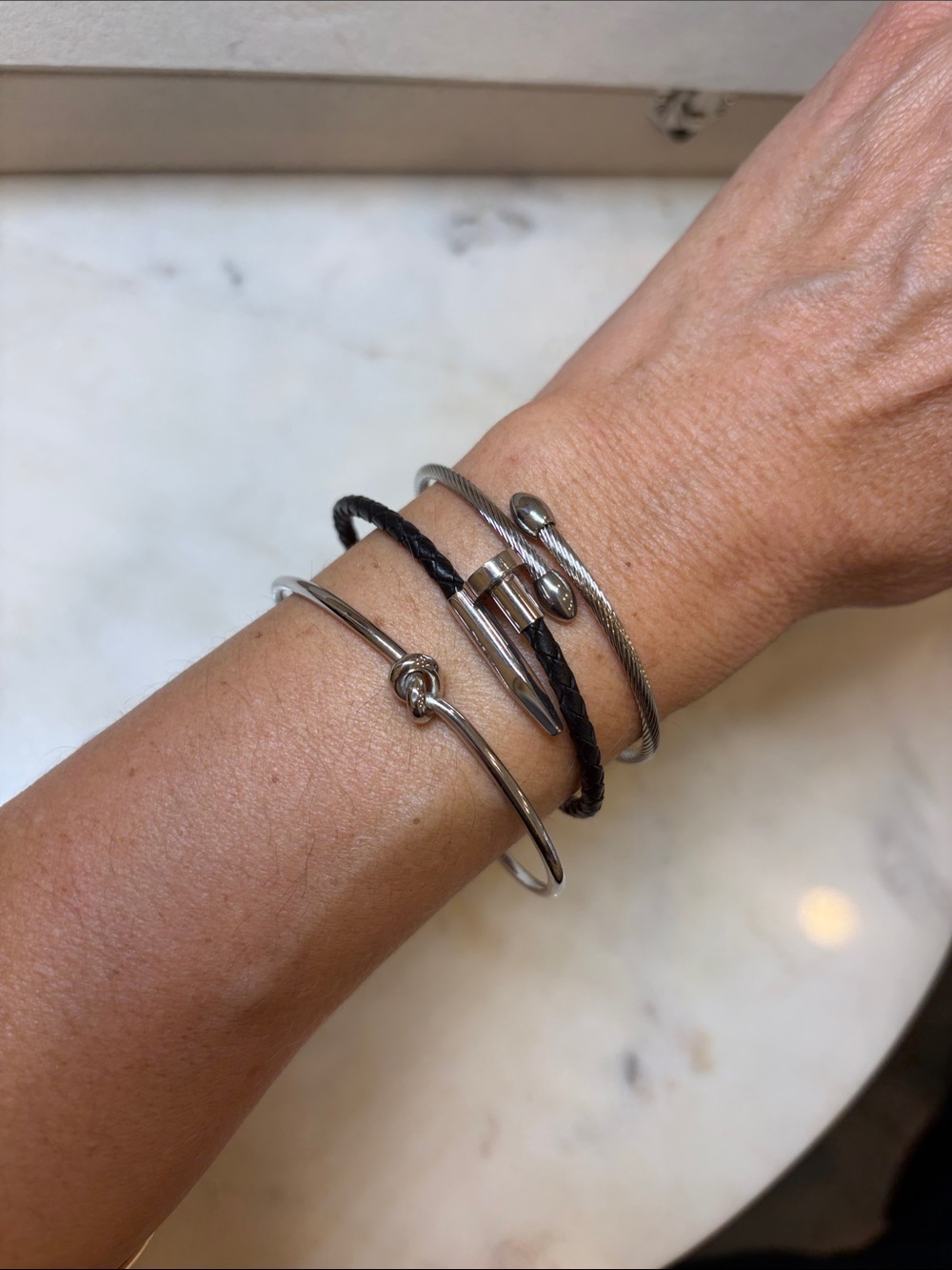 Set of 3 bracelets real black leather, cable and adjustable, stainless steel.